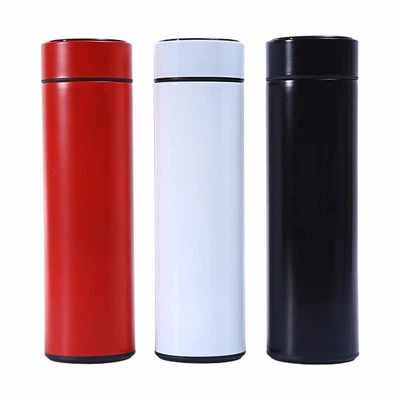 Quais são as características de uma garrafa de água para nadadores?